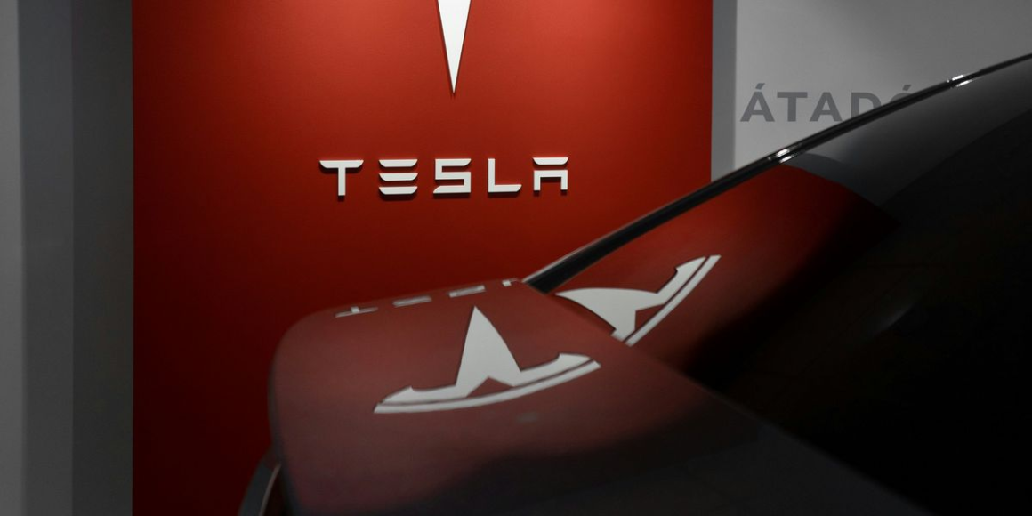 Tesla's Share of US EV Market Dips Below 50 Percent for First Time