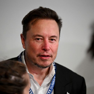 Musk: "Bir hükümetin katı sansür yasaları varsa, o zaman X bu yasalara uyar"