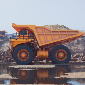 Fortescue Seals US$2.8 Billion Deal with Liebherr to Develop Zero-emission Mining Fleet