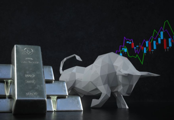 Silver Price Forecast: Top Trends That Will Affect Silver in 2025